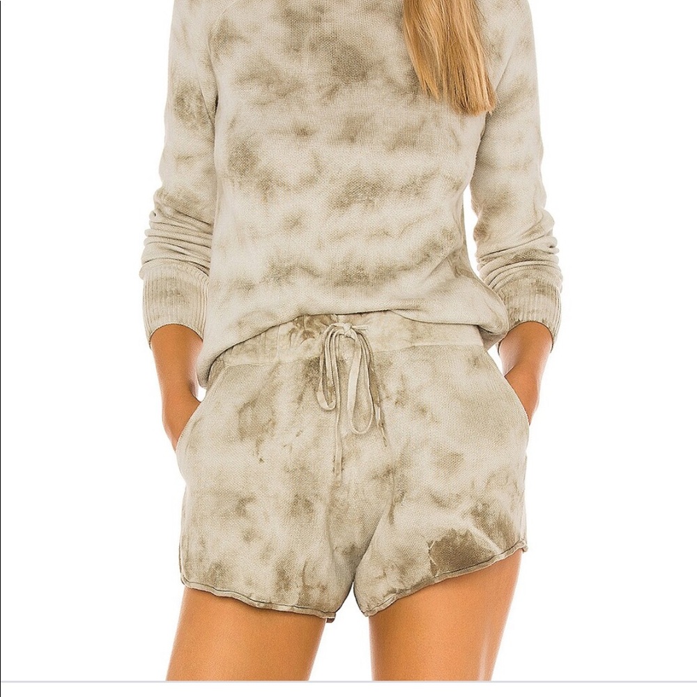 Sierra Short Green Tie Dye
